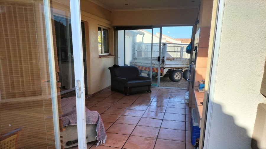 2 Bedroom Property for Sale in Vaalpark Free State